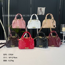 L驴新款潮单肩女士斜挎包女包牛皮包时尚百搭水波纹贝壳包高品质