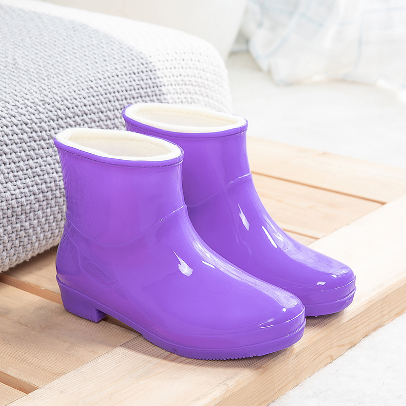 Comercio exterior zapatos de lluvia de color sólido para mujeres adultas al aire libre bosque lluvioso a prueba de agua anti-deslizante zapatos de agua de lana calentamiento botas de lluvia