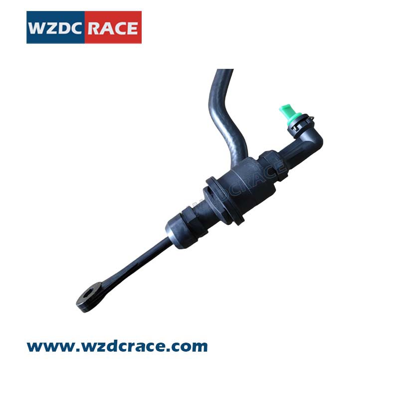 CLUTCH MASTER CYLINDER EMBRANGE MASTER CYLINDER EMBRANGE MASTER CYLINDER 41610 - D9000 Bomba de freno