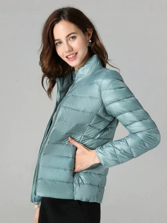 European Women's down Jacket 2025 New Short Style Lightweight Thickened Warm Slim Fit Korean Style White Duck down Fashion Coat