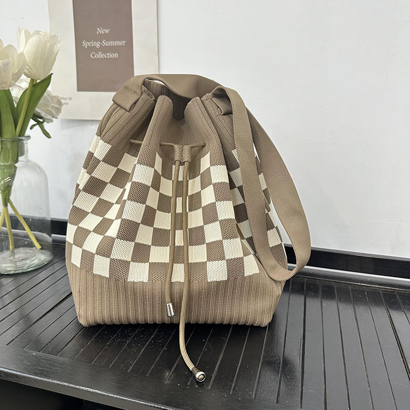 Nuevo bolso de cubo con cordón, bolso de punto, bolso de mano casual de gran capacidad, tablero de ajedrez, bolso tejido de moda de doble clavija