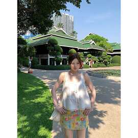 碎花半身裙女夏季a字短裙三亚海边ootd穿搭夏天海岛绝美沙滩裙子