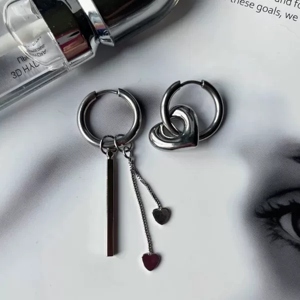 European and American Cross-Border Heart Tassel Earrings, Fashionable Long Style, Niche Design, Heart-Shaped Japanese and Korean Girl Heart Earrings