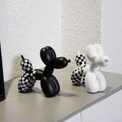 European-style creative water transfer colorful graffiti balloon dog ornaments home soft decoration living room entrance TV cabinet decorations