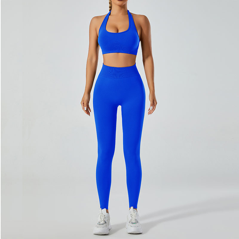Conjunto de ropa deportiva de estilo europeo y americano con sensación de segunda piel, sujetador deportivo de alta intensidad, leggings deportivos de secado rápido, conjunto de yoga para exteriores de verano con un toque de alta gama.