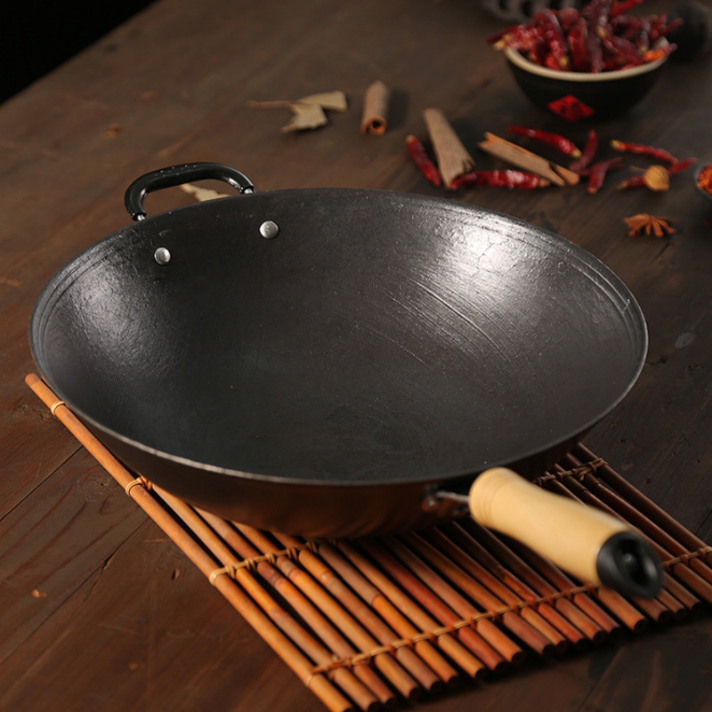 Old-Fashioned Cast Iron Pot Cast Iron Wok Household Uncoated Handmade Non-Stick Pot Round Bottom Induction Cooker Gas Stove Wok