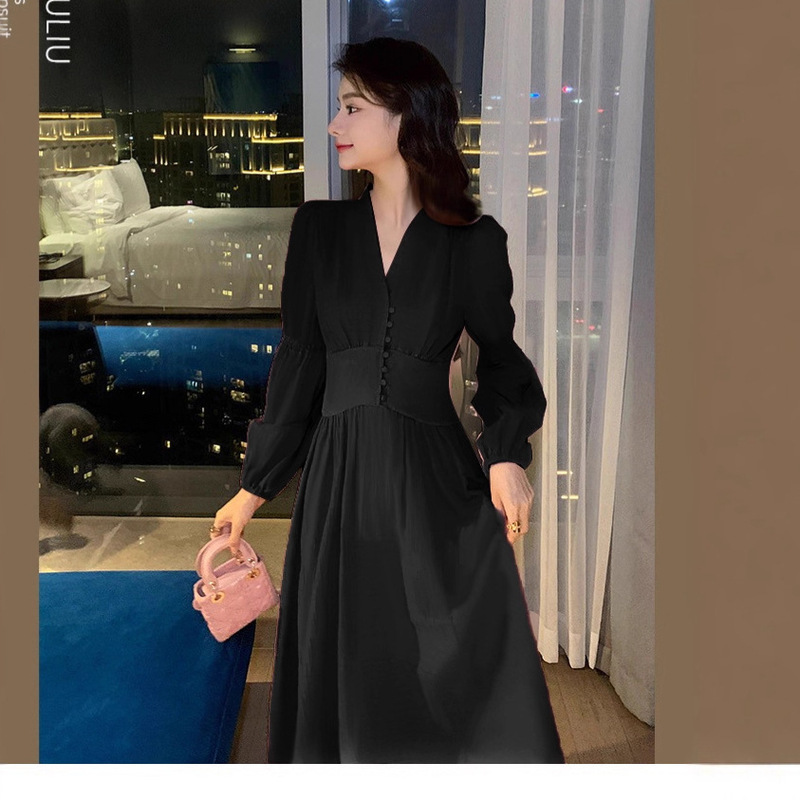 法式复古黑色大裙摆A字裙妈妈装V领收腰连衣裙长款休闲大码宽松|undefined