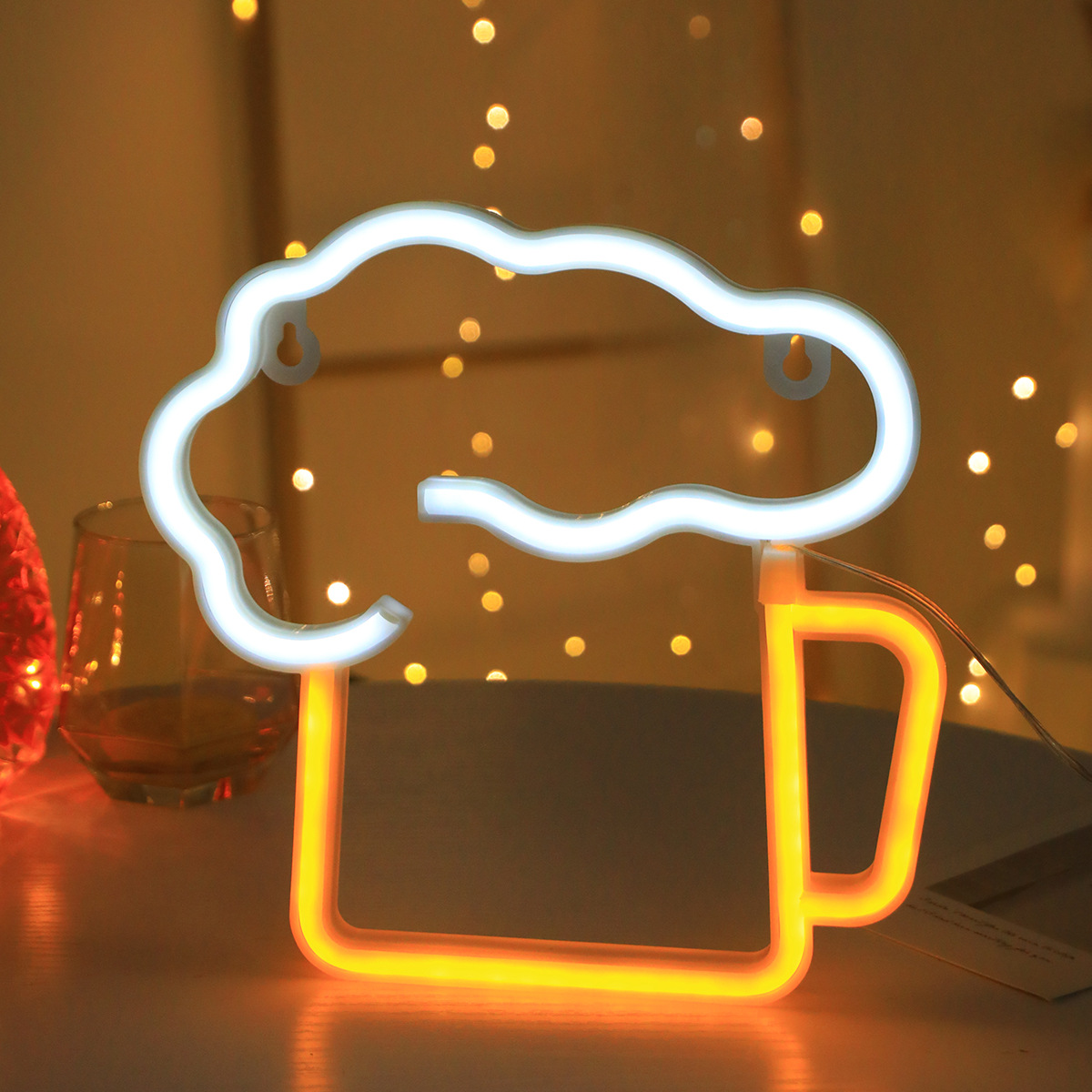 Lámpara de modelado de la taza de cerveza nueva exótica cerveza apariencia neón luz bar fiesta familia Diseño Lámpara decorativa