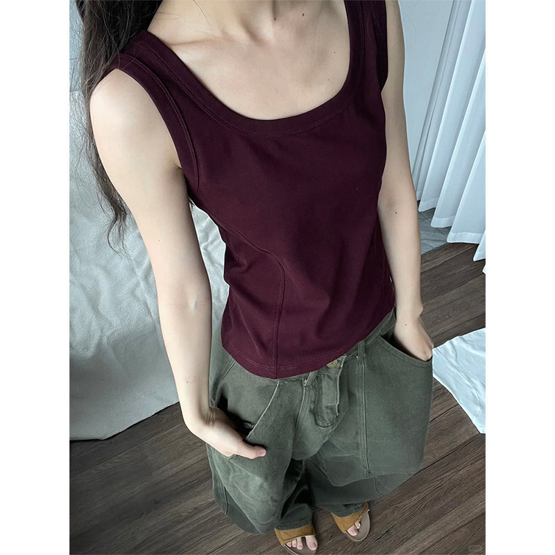 Burgundy Sleeveless Women's Summer Thin Tank Top, I-Shaped Base Layer, Tummy-Covering, Sporty, Loose-Fitting Camisole for Outerwear