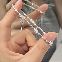 韓国の東大門の蝶の銀のブレスレットの女性の高級感の軽い豪華な大衆のファッションの個性の手は装飾の新型を飾ります。