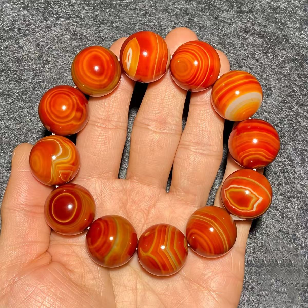 缠丝玛瑙手串战国红玛瑙玉石圆珠水晶手链玉石玉器直播货源批发