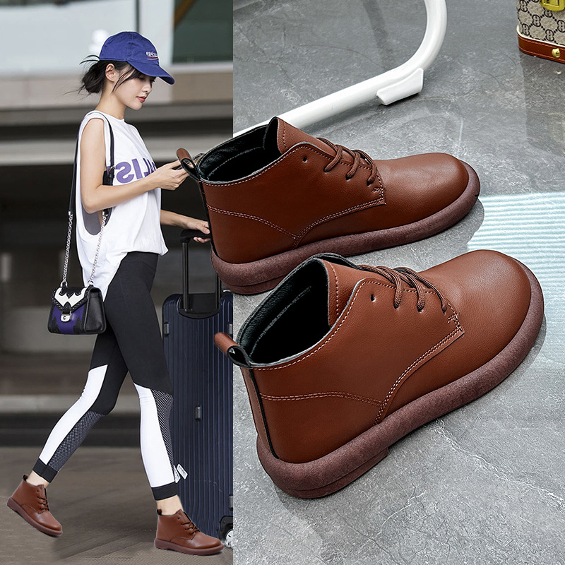 2023 Autumn/winter New British Style Front Lace Up Martin Boots Wearing Fashion Thick Sole Round Toe Short Boots for Women's Leather Boots_voghion.com