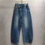 宽松水洗蓝交叉复古牛仔裤