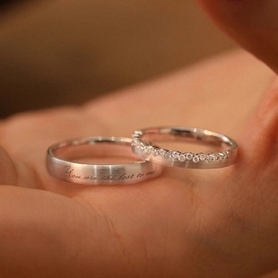 �¿�Ӣ��LOVE��H������Ůһ���_�ڎ�荹����ʹڽY������˹��Y��
