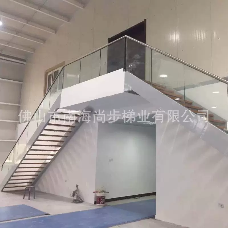 佛山尚步梯业厂家供应扶手栏杆阳台露台楼道走廊钢化玻璃阳台专用