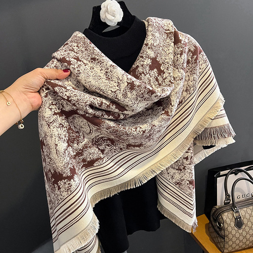 Autumn and winter ethnic style tassel large square scarf for women in Lijiang travel photography warm imitation cashmere scarf thick shawl dual use