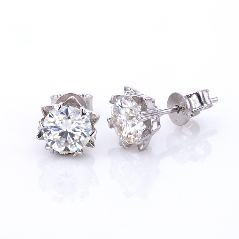 Sterling Silver Simple Style Shiny GRA Certificate Inlay Round Moissanite Ear Studs display picture 2