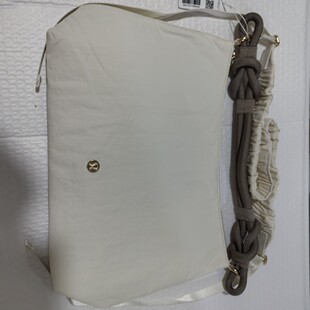 ��¶¶���c��lulu���ذ��ް���Ůʿ6.5L�������μ�б�������