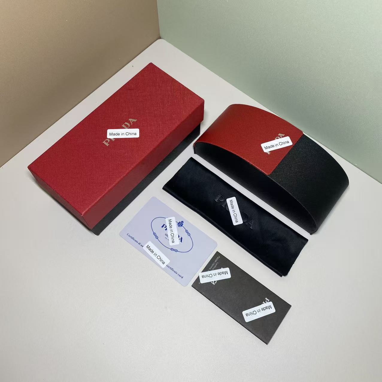 Fábrica al por mayor directa de una sola pieza de caja de espejos de alta calidad caja de almacenamiento gafas de sol gafas de sol caja de gafas de sol