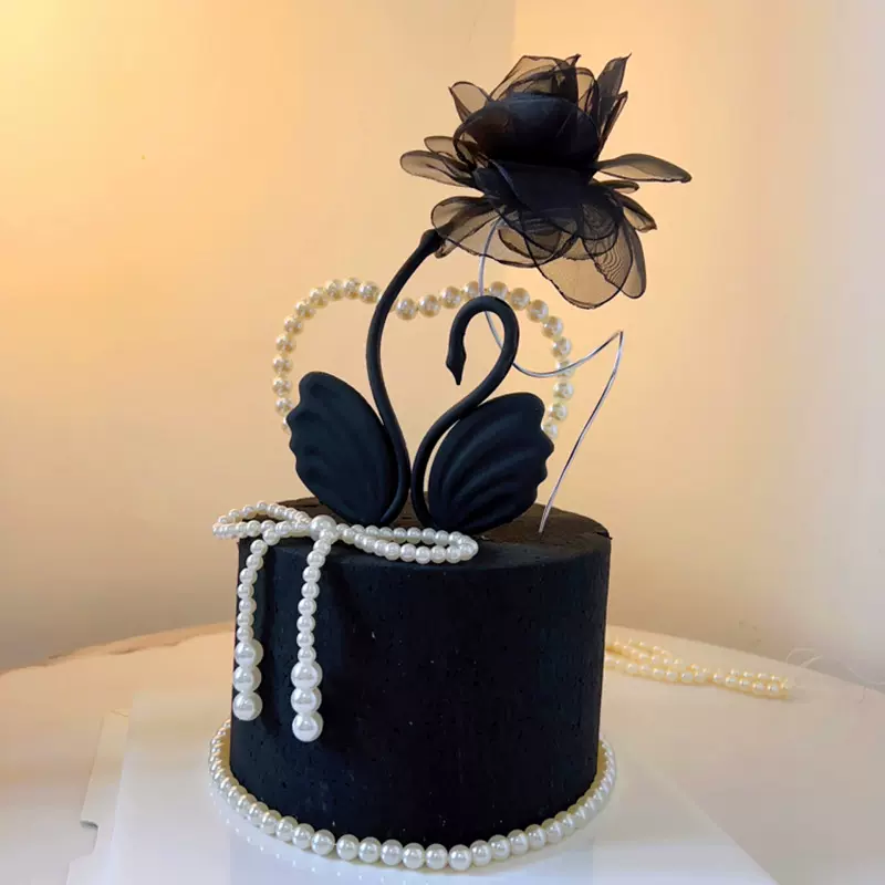 七夕情人节唯美蛋糕装饰黑白天鹅摆件情侣告白女神生日水钻插件