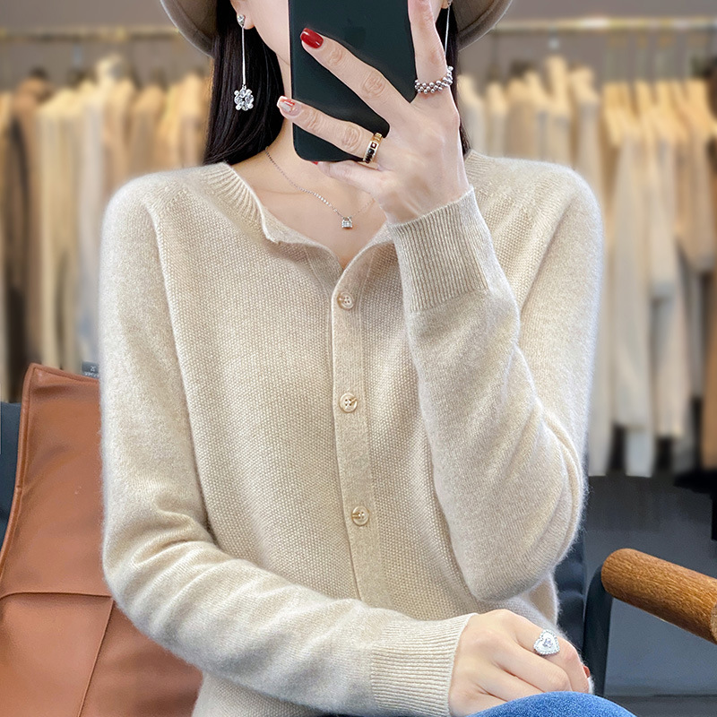 Spring and Autumn First-Line Readymade Andy Velvet Crewneck Cardigan Women's Long-Sleeved Solid Color Fashionable Simple All-Match Sweater Top