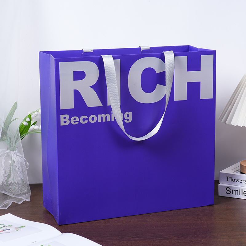 Bolsas de papel kraft sin cintura bolsas de mano logotipo ropa bolsas de regalo bolsas de papel bolsas de regalo bolsas de compras personalizadas