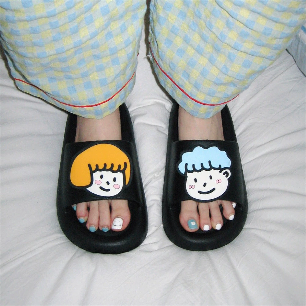Мультяшные мужчины и девушки аватары летние персонализированные холодные тапочки мягкого дна пара дома EVA удобные мягкие ножные студенческие тапочки