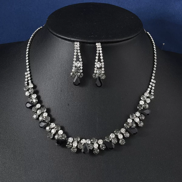 Bridal Jewelry Black Swan Dress Accessories Rhinestone Black Necklace Earrings Women's Versatile Cross-Border Hot Selling Jewelry