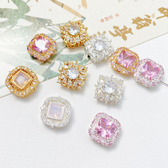 保色銅金メッキはジルコンの四角形の隔珠の花蕊を象眼してビーズを作ります。