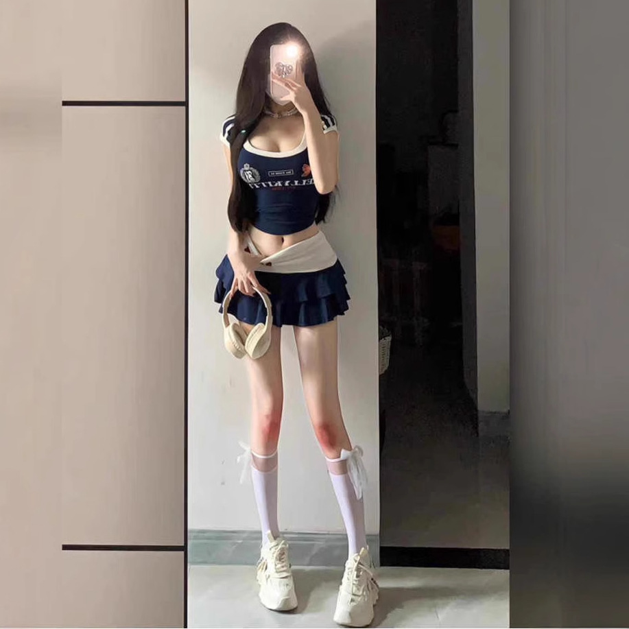 여름 핫걸 스타일 섹시한 A 라인 스커트 스포츠 슈트 여성을위한 살짝 뚱뚱한 미국 복고풍 대비 색상 슬리밍 반팔 티셔츠 탑