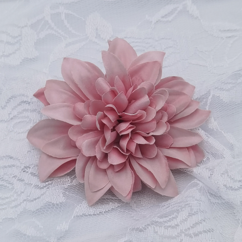 Simulation Datura Flower Ancient Chinese Style Hanfu Silk Flower Headpiece Song Dynasty Duck Bill Clip Hetao Skirt Transcendent Ancient Costume Tang Style Accessory