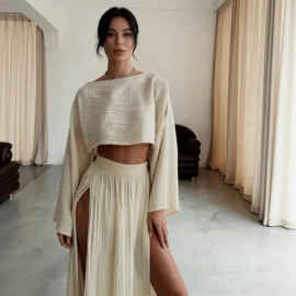 连衣裙;女式衬衫;时尚休闲套装