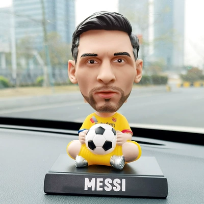 Stars James, Messi, and | Car ornaments - -shaking-his-head-huang-messi