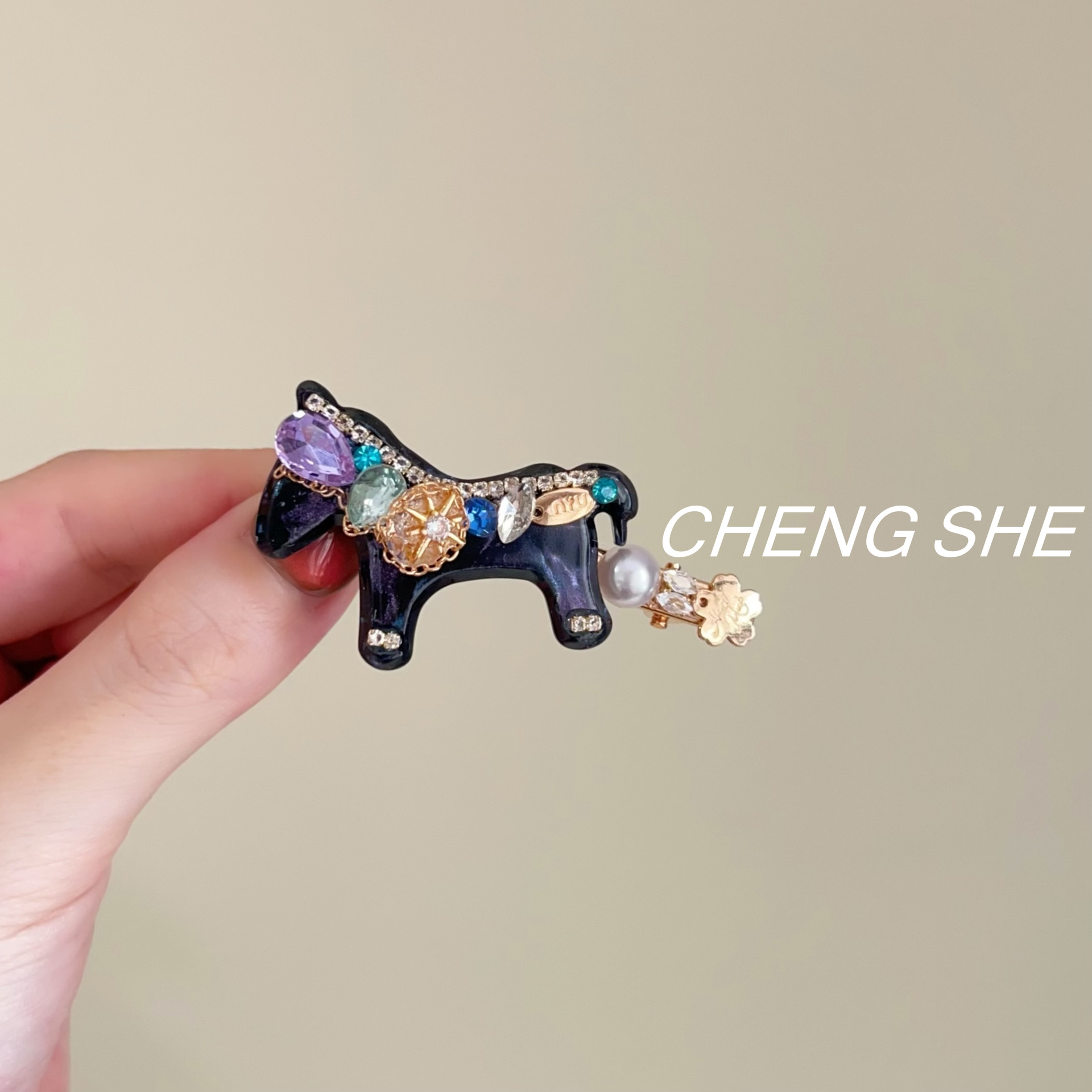 Korean Hair Accessories, Cute Girl Pony Hairpin, Exquisite Light Luxury Sparkling Diamond Side Clip, Fashionable Elegant Bangs Clip Hair Accessory