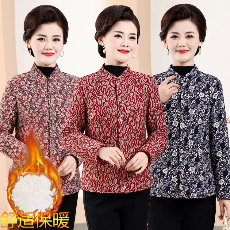 Бабушка зимняя хлопчатобумажная одежда