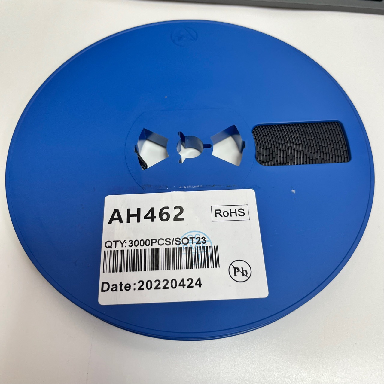 AH462 低功耗高灵敏度全极霍尔推挽输出替代SS648 AH1807 HAL248