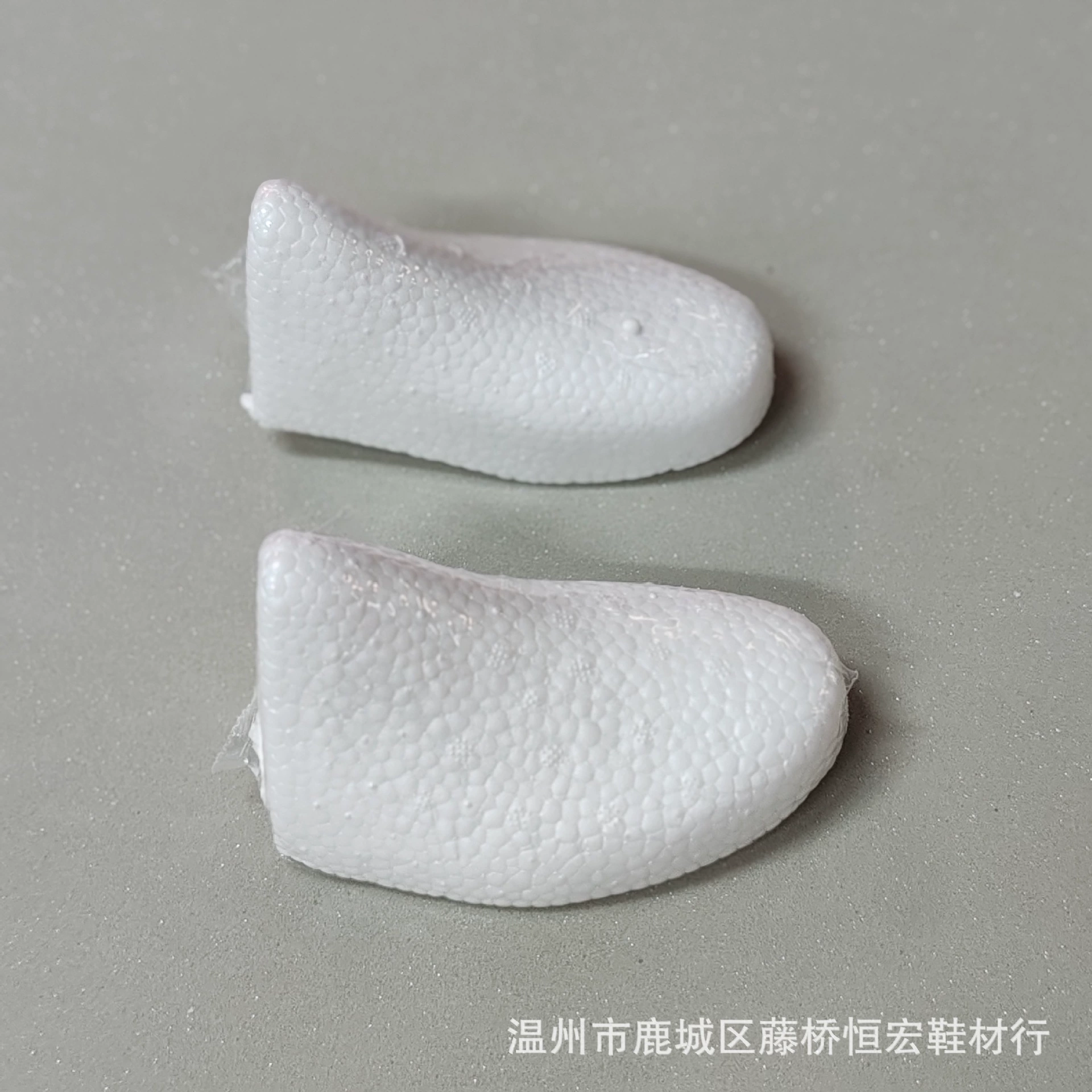 Производитель поставляет пенопластовую подкладку для обуви, обеспечивает обувь, пробка для обуви, высокие каблуки для детской обуви, внутренняя опора, форма для поддержки обуви из пенопласта