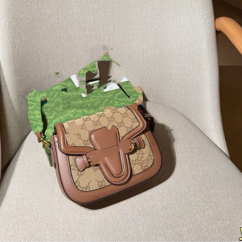 Horseshoe Buckle Vintage Shoulder Bag 2026 New Model Monogram Print Fashionable Saddle Bag Crossbody Bag High-end Women's Bag Horseshoe Buckle Vintage Shoulder Bag 2026 New Model Monogram Print Fashionable Saddle Bag Crossbody Bag High-end Women's Bag