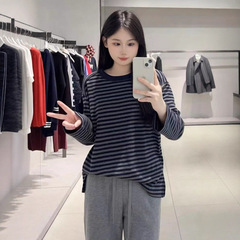 麦*商场同款2025秋季新款通勤简约宽松显瘦条纹圆领套头针织衫