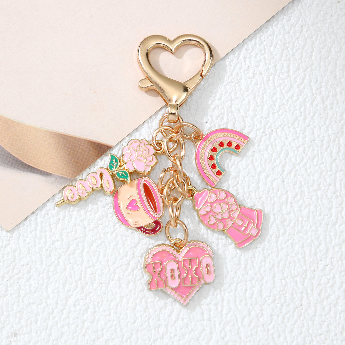 Llavero Colgante de Aleación Esmaltado, Decorativo para Bolso y San Valentín image 9