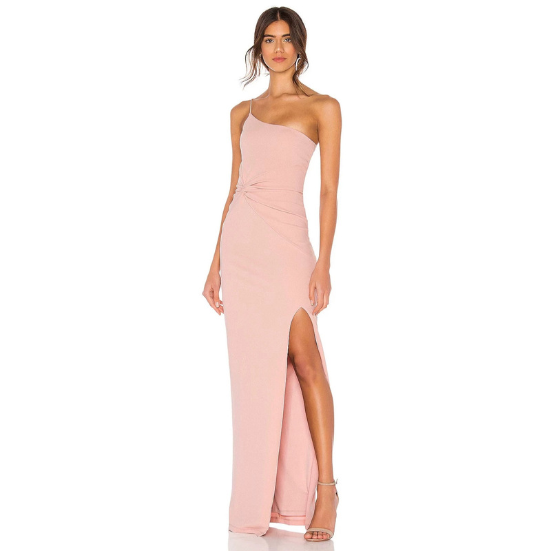 One-Shoulder Long Gown with a Single Thin Shoulder Strap, Concentrated Ruching at the Waist and Abdomen, High Side Slit, and a Draped Floor-Length Skirt