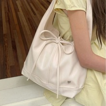 2025韩版小众通勤女包百搭休闲包法系蝴蝶结大容量单肩腋下托特包