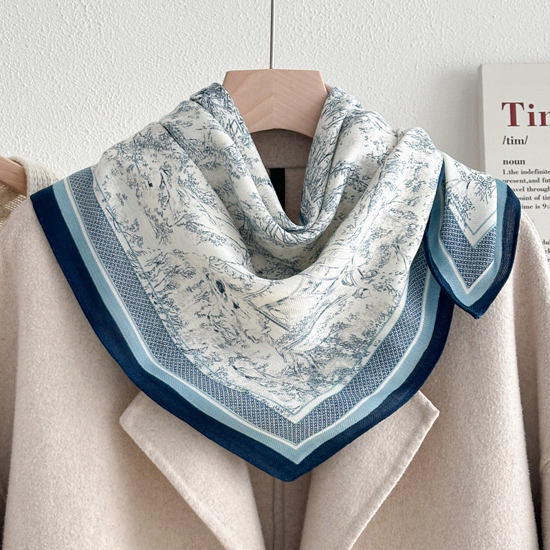 쑤저우 스타일 정원 - 흰색 바탕에 파란색 테두리