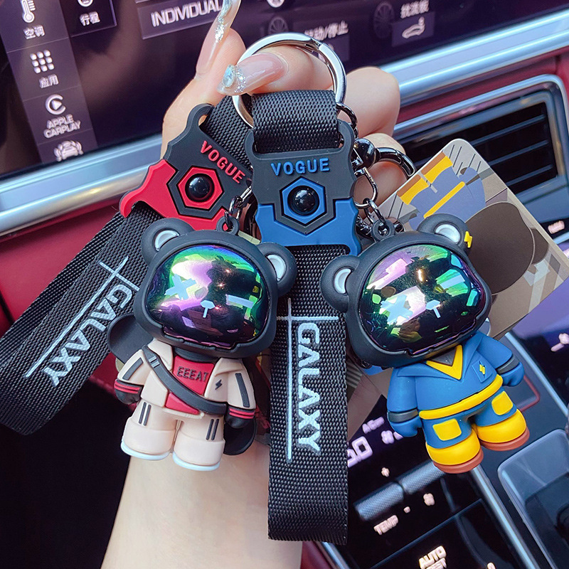 Original Trendy and Cool Bear Keychain for Men and Women, Trendyy and Fashionable Glue Doll Car Keychain, Couple School Bag Pendant