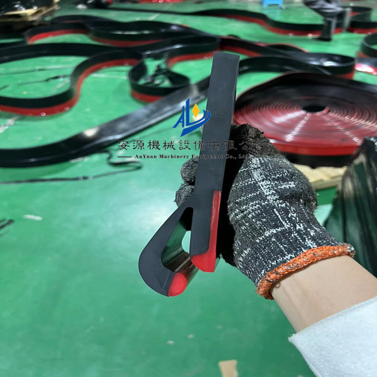 防溢裙板夹持器 济宁热销防溢裙板夹持器防溢裙板