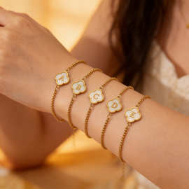 跨境欧美不锈钢手链高级感百搭可调节四叶草字母贝壳手饰品不掉色