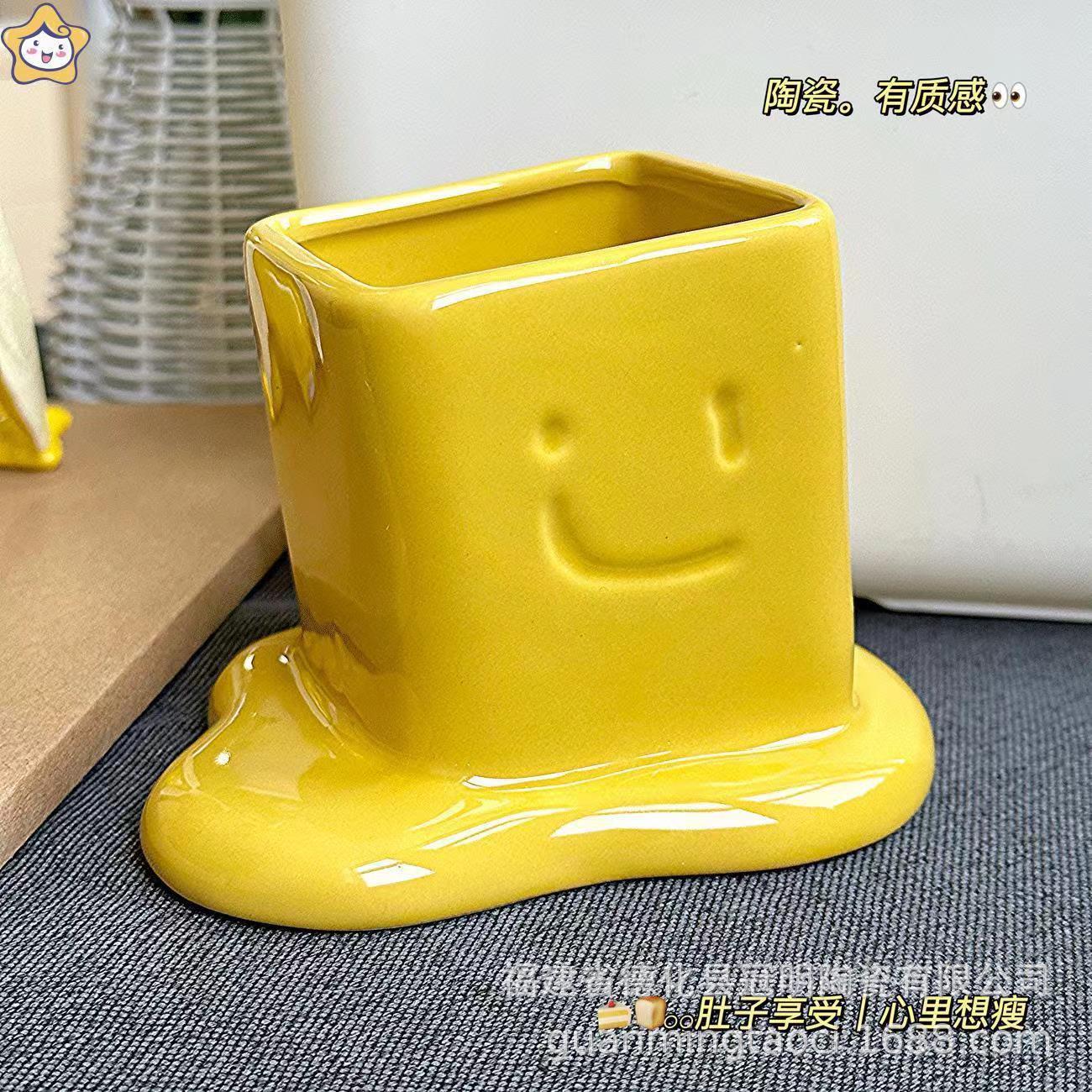 Mantequilla americana titular de la pluma de cerámica pequeña de alta apariencia papelería maquillaje cepillo de almacenamiento ins