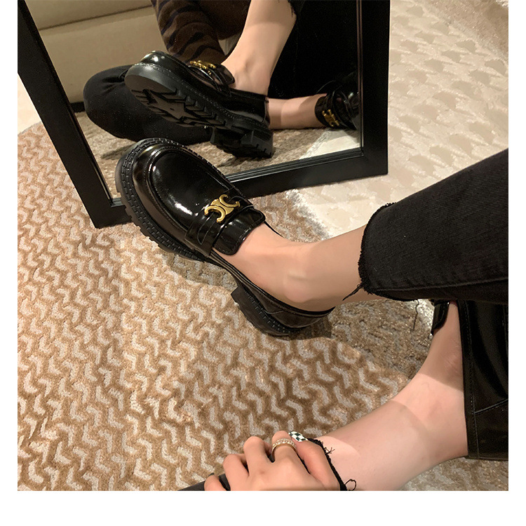 葡萄妈Studiolee英伦风小皮鞋女小金扣圆头一