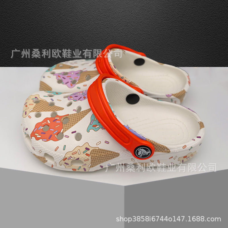 Cross Moe Lubi Star Zapatos con agujeros para niños Sandalias antideslizantes Zapatillas Baotou para niños Zapatos de playa para niñas al por mayor