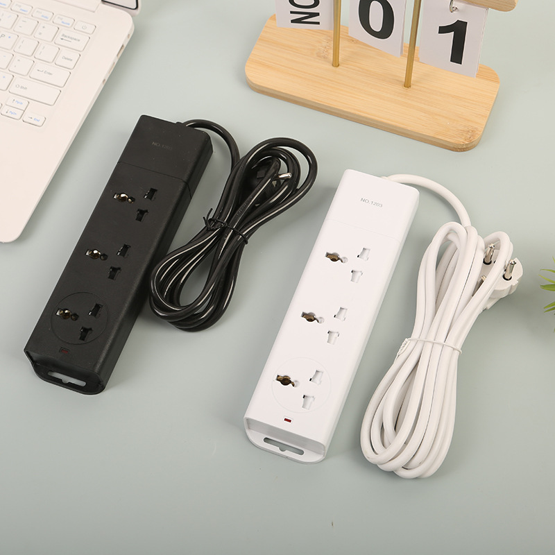 无开关万能孔插座黑白色英标欧标美标插排中性装袋中东地区卡塔尔